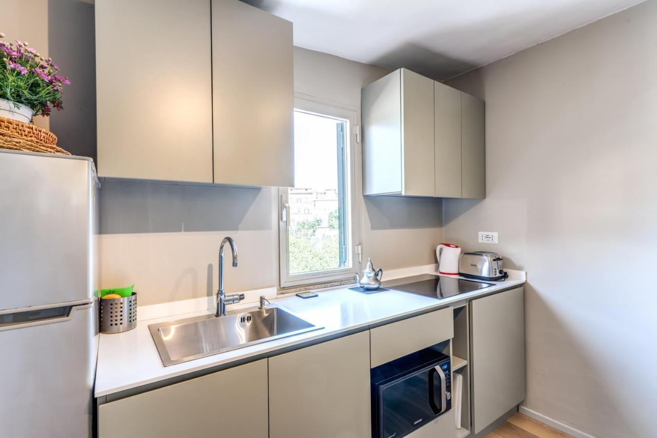 Rr Apartments San Giovanni โรม ภายนอก รูปภาพ