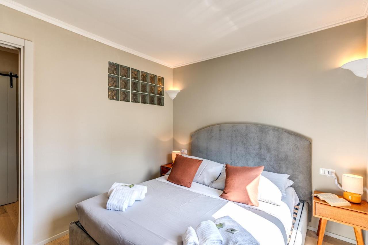 Rr Apartments San Giovanni โรม ภายนอก รูปภาพ